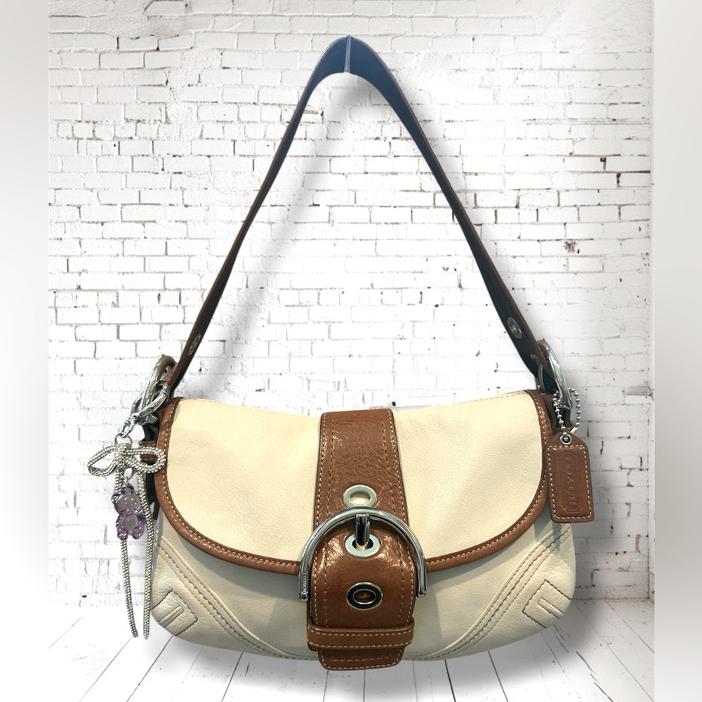 Coach Vintage Small Soho Cream & Cognac Leather Shoulder Bag. F10188